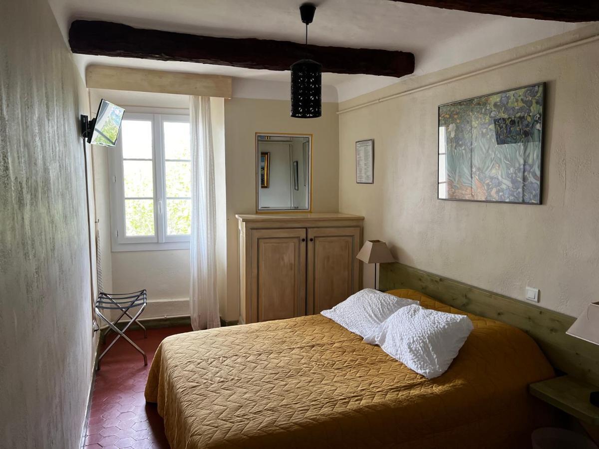 Le Vieux Chateau Aiguines Esterno foto