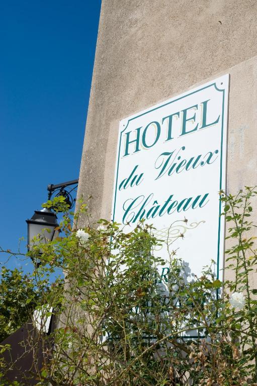 Le Vieux Chateau Aiguines Esterno foto